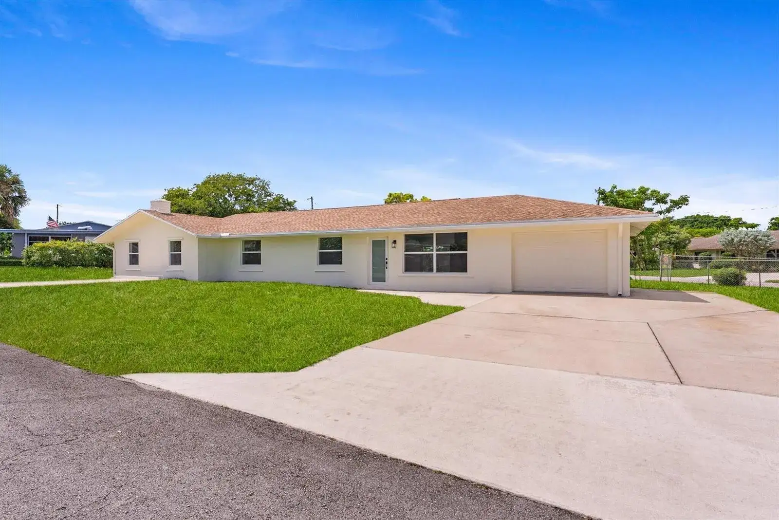 6873 S PLYMOUTH Drive S, Lake Worth FL 33462