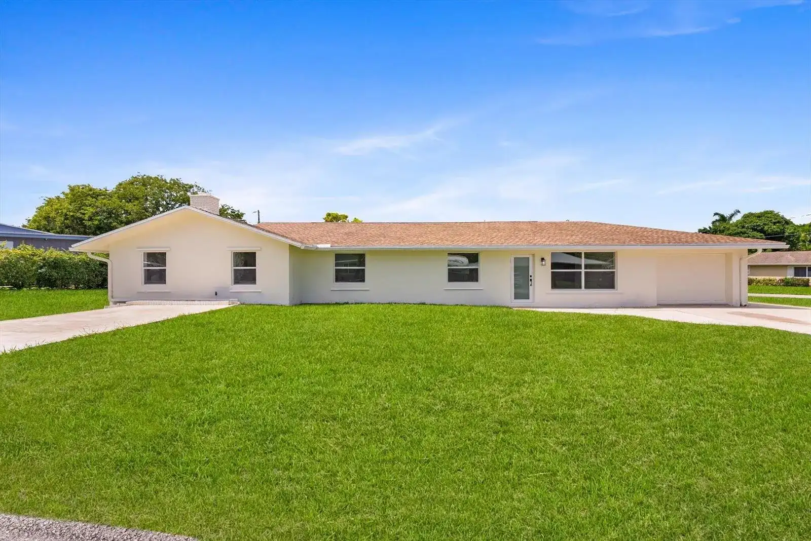6873 S PLYMOUTH Drive S, Lake Worth FL 33462 photo 2