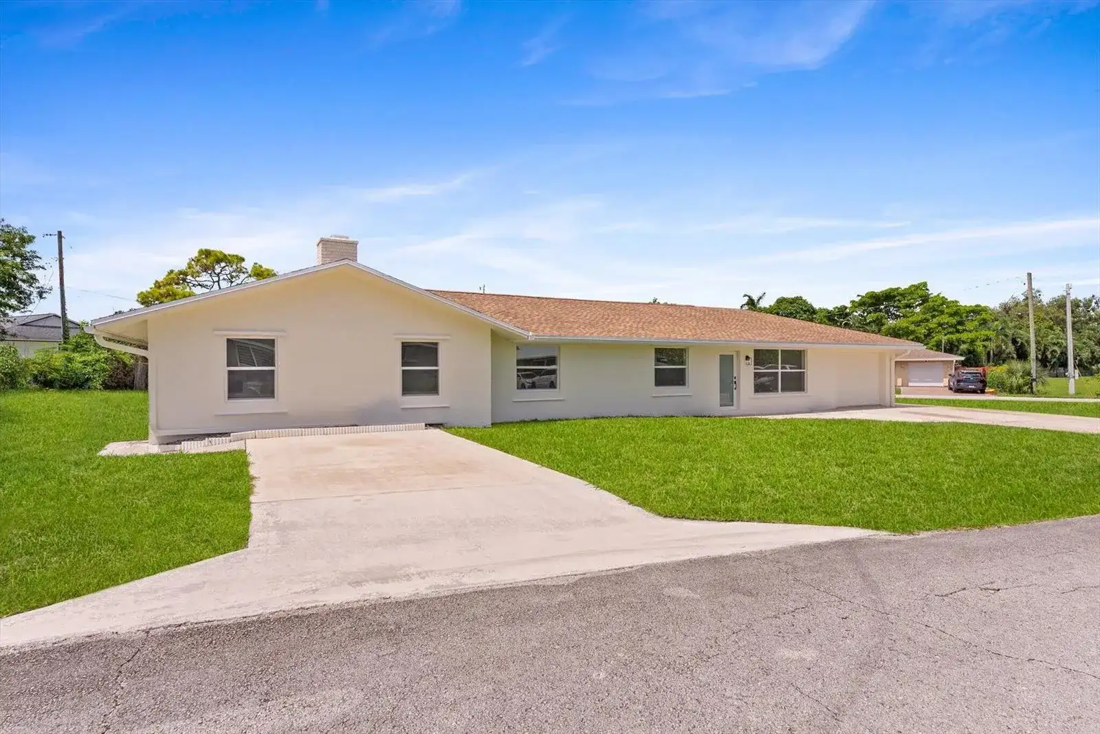 6873 S PLYMOUTH Drive S, Lake Worth FL 33462 photo 3
