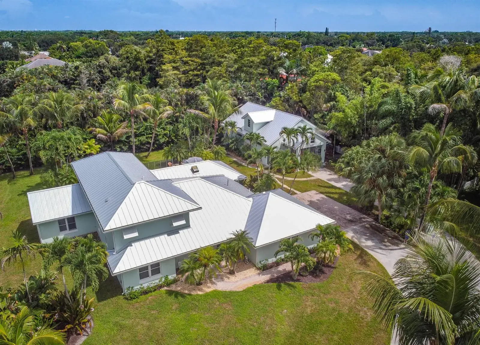 16672 78th Drive N, Palm Beach Gardens FL 33418 photo 4