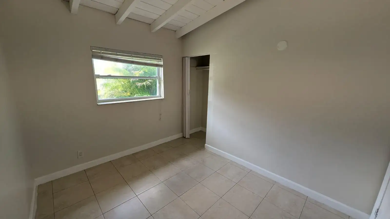 1553 NW 15TH Terrace, Fort Lauderdale FL 33311 photo 5