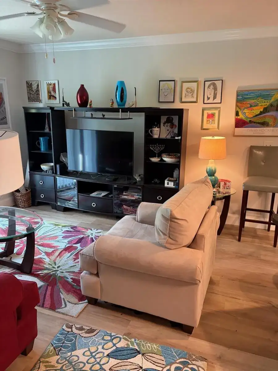 600 S DIXIE # 612, West Palm Beach FL 33401 photo 2