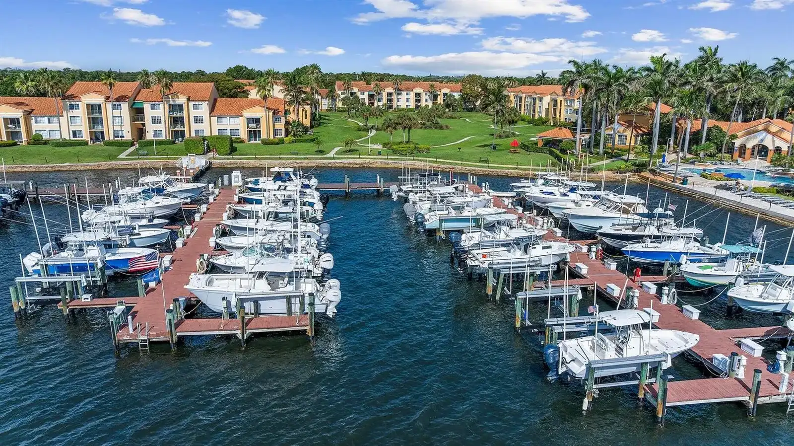 103 Yacht Club Way # 104, Hypoluxo FL 33462