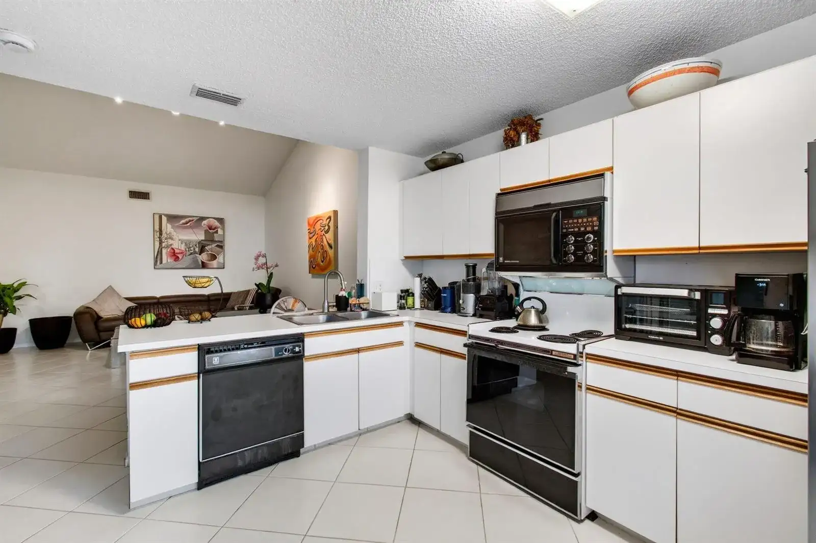 6737 Via Regina, Boca Raton FL 33433 photo 5