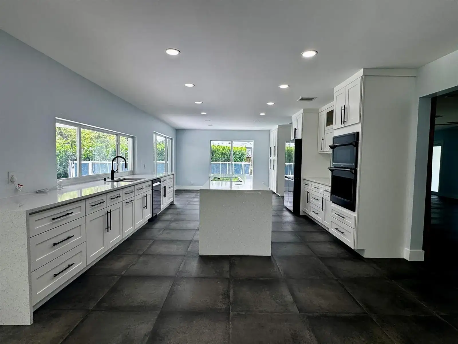 410 SW 55TH Terrace, Plantation FL 33317 photo 4