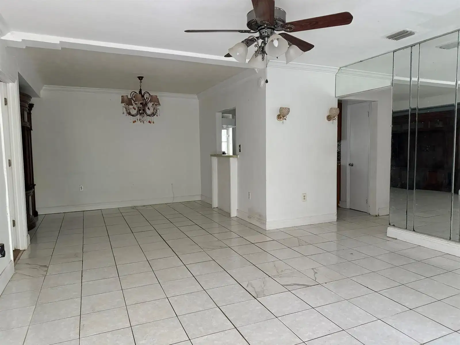 1125 NW 144th Street, Miami FL 33168 photo 3