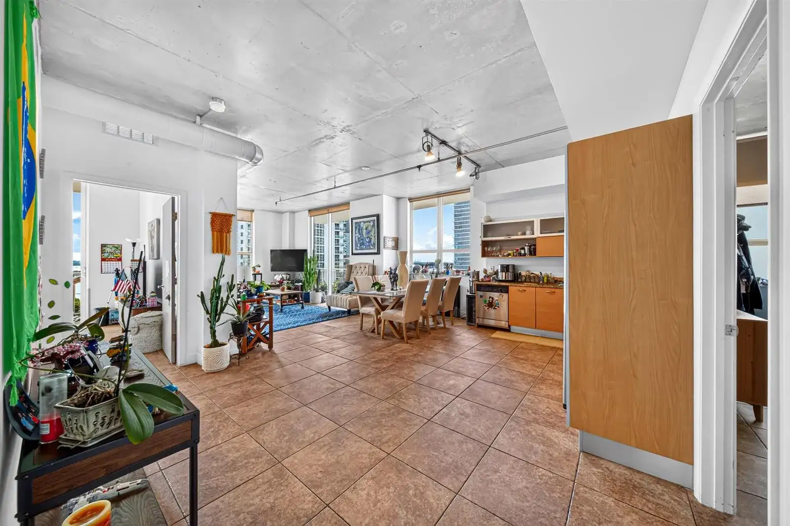 2275 Biscayne Boulevard # 1009, Miami FL 33137 photo 3