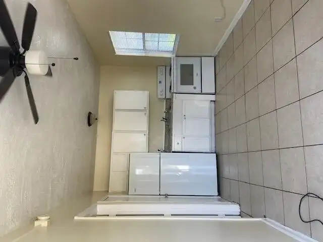809 20th Street # 5, West Palm Beach FL 33407 photo 2