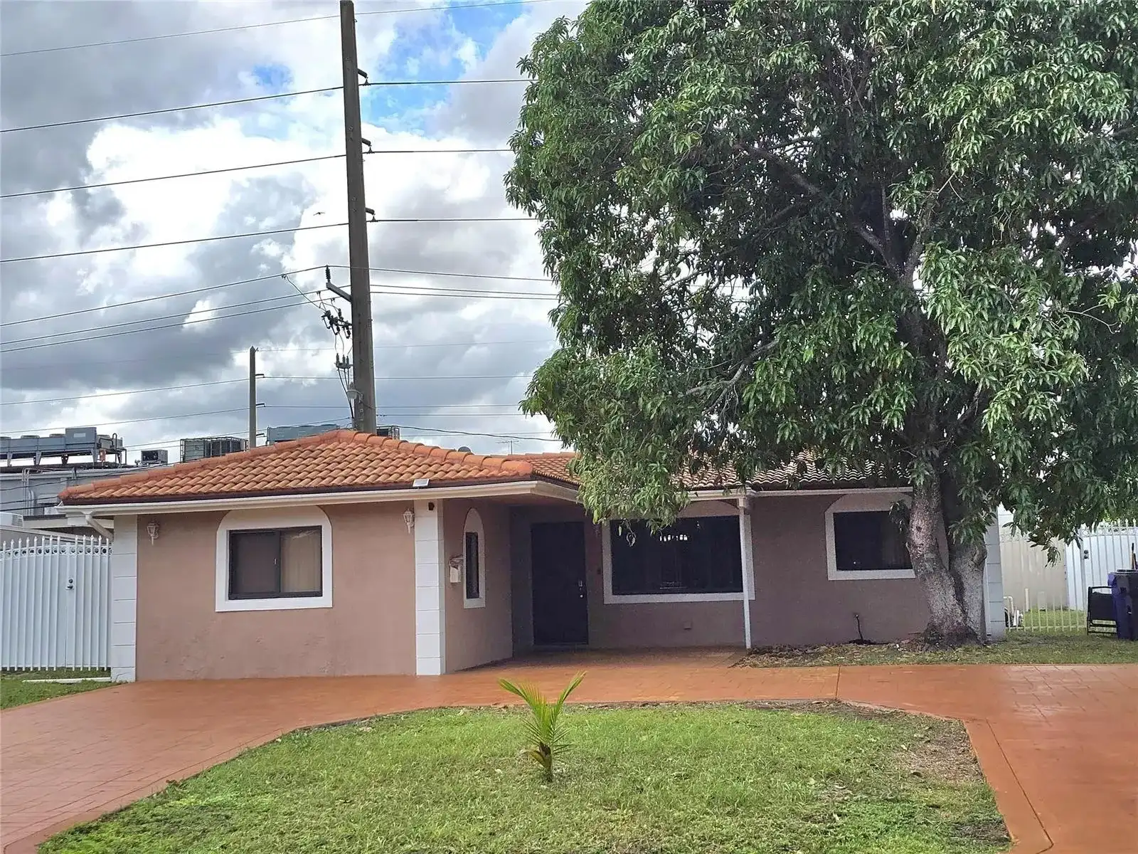 2420 N 59TH Terrace, Hollywood FL 33021