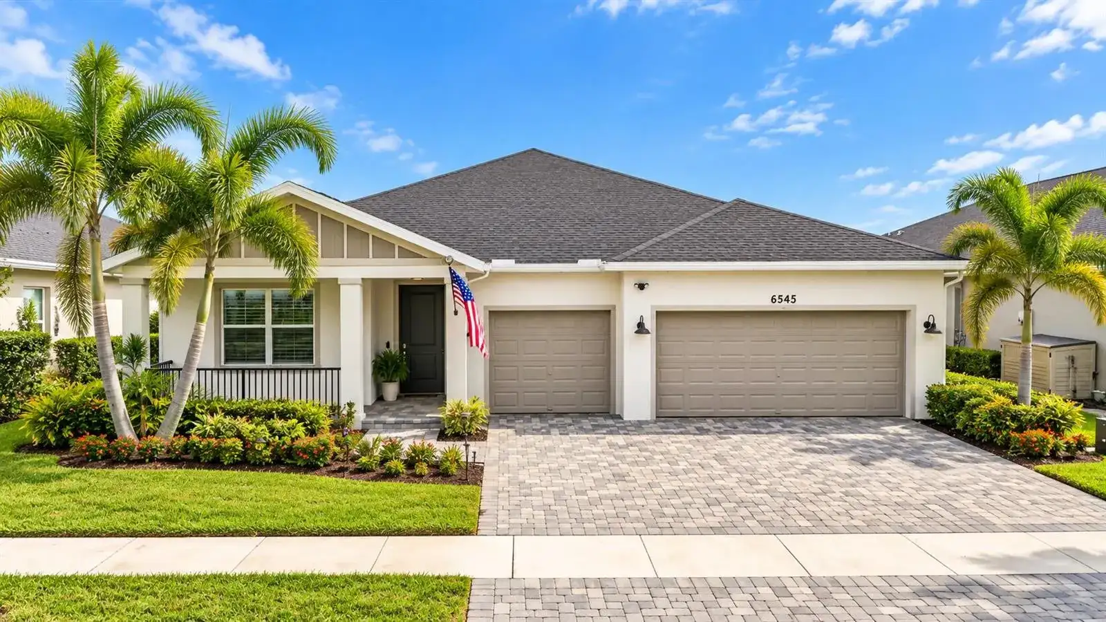 6545 NW CLOVERDALE Avenue, Port St. Lucie FL 34987 photo 2