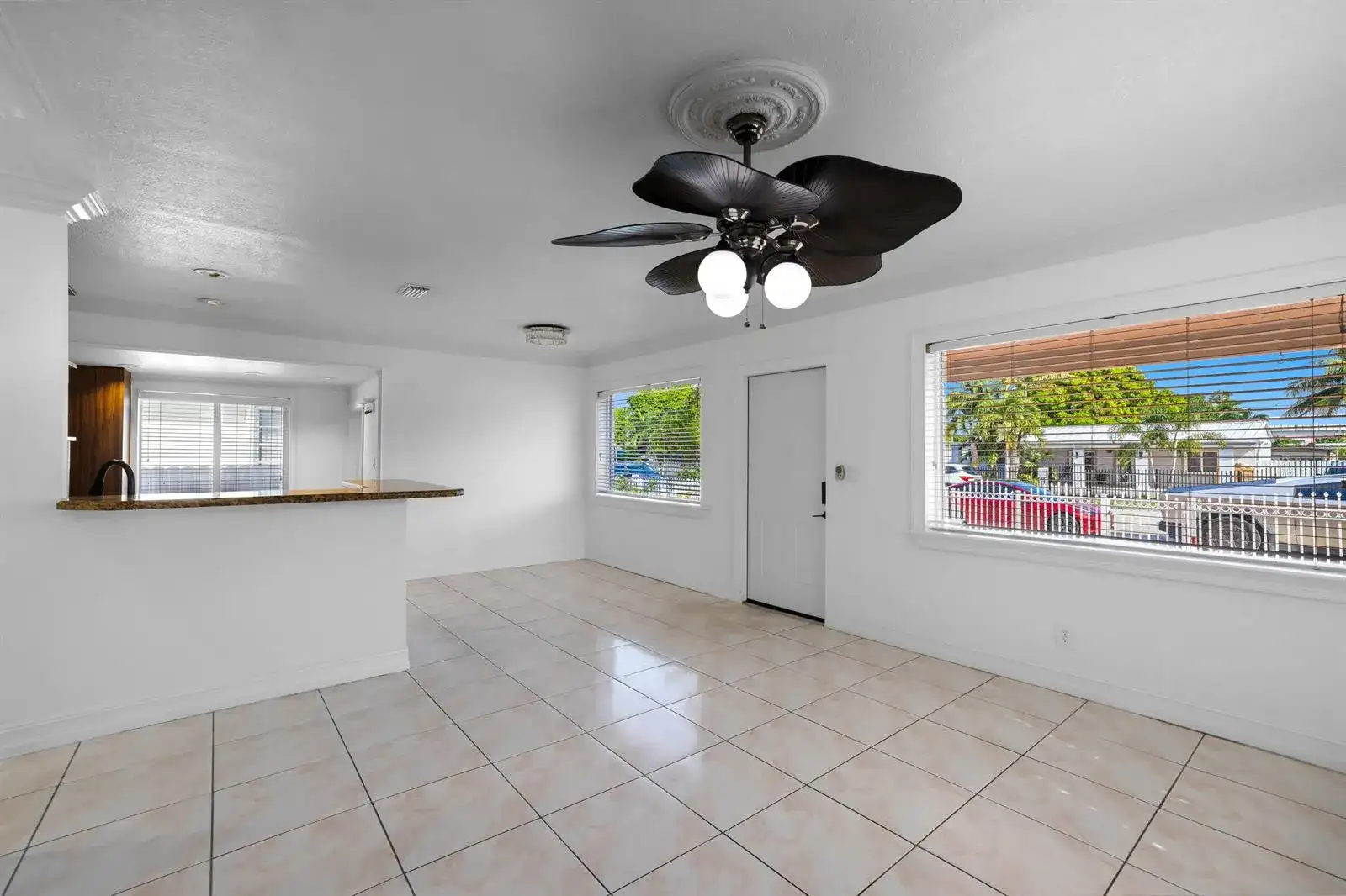 242 W 19TH Street, Hialeah FL 33010 photo 5