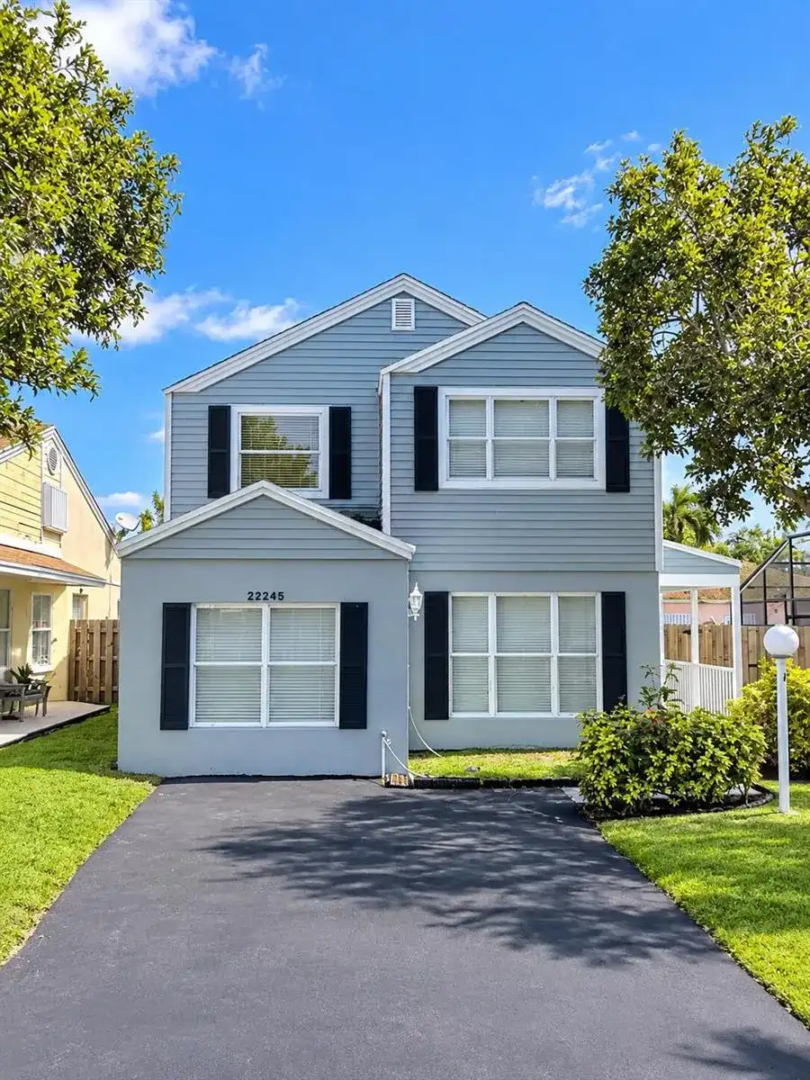 22245 SW 100TH Avenue, Cutler Bay FL 33190