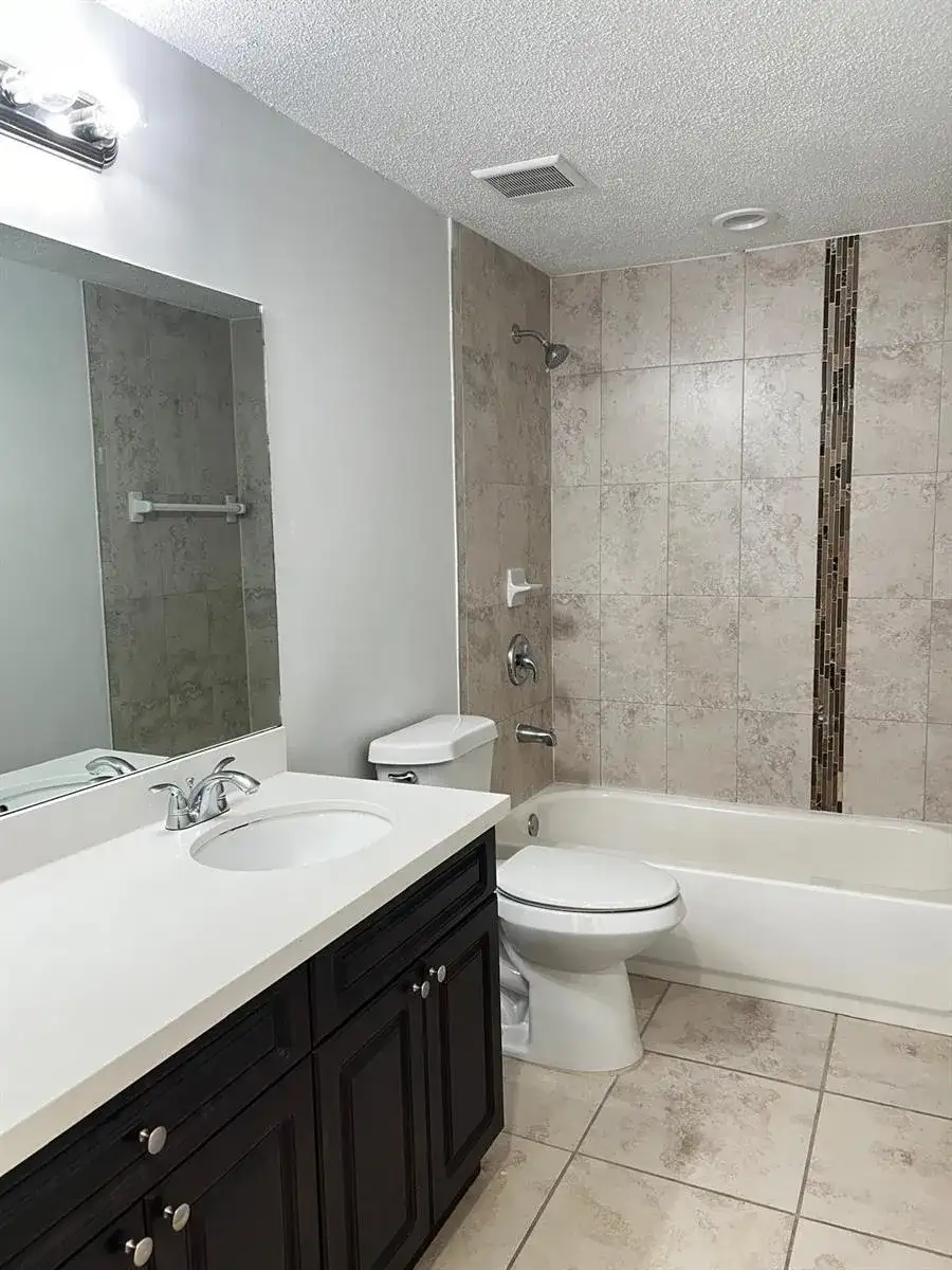 3305 NW 101st Avenue, Coral Springs FL 33065 photo 5