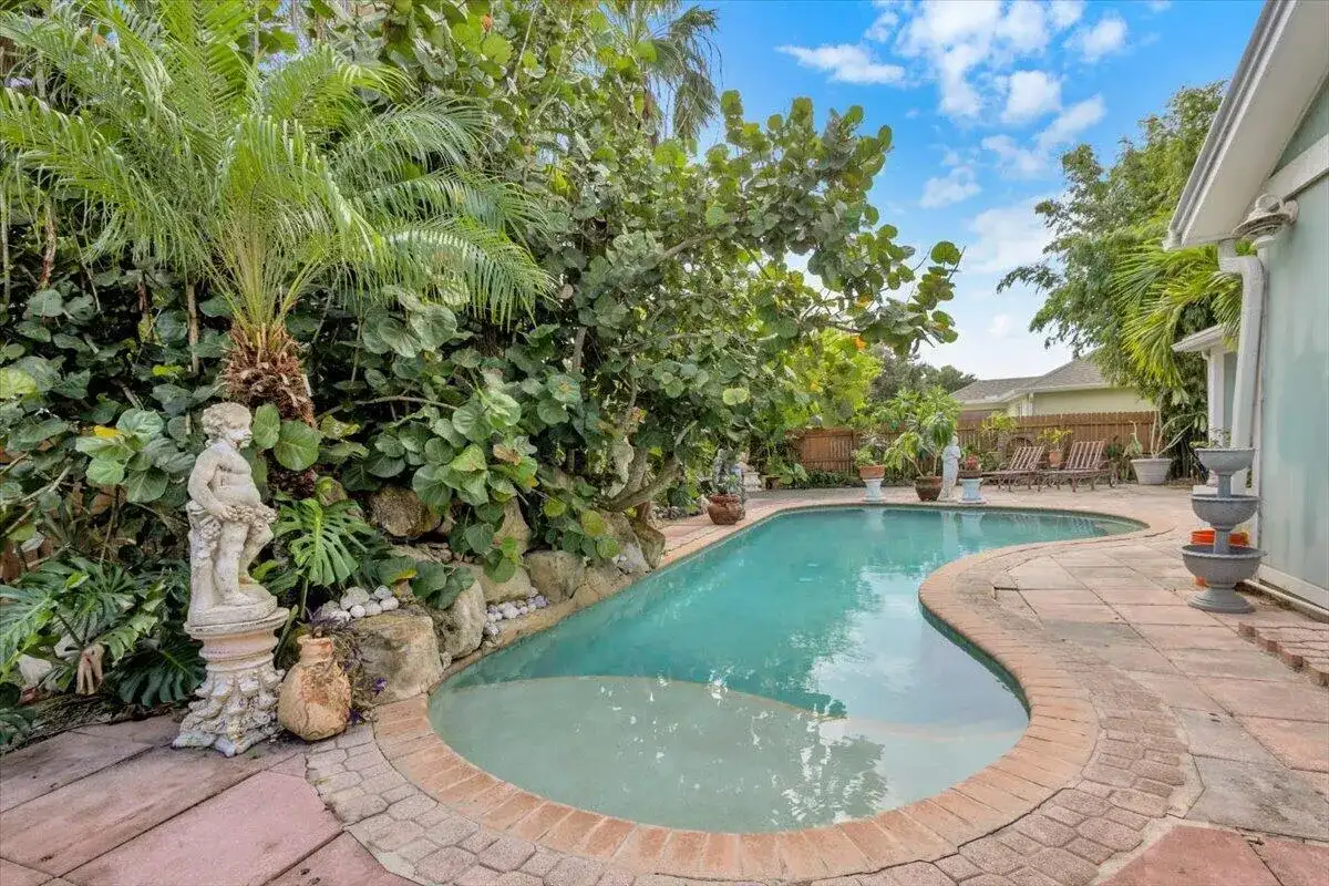 2513 SW CALENDER Street, Port St. Lucie FL 34953 photo 4