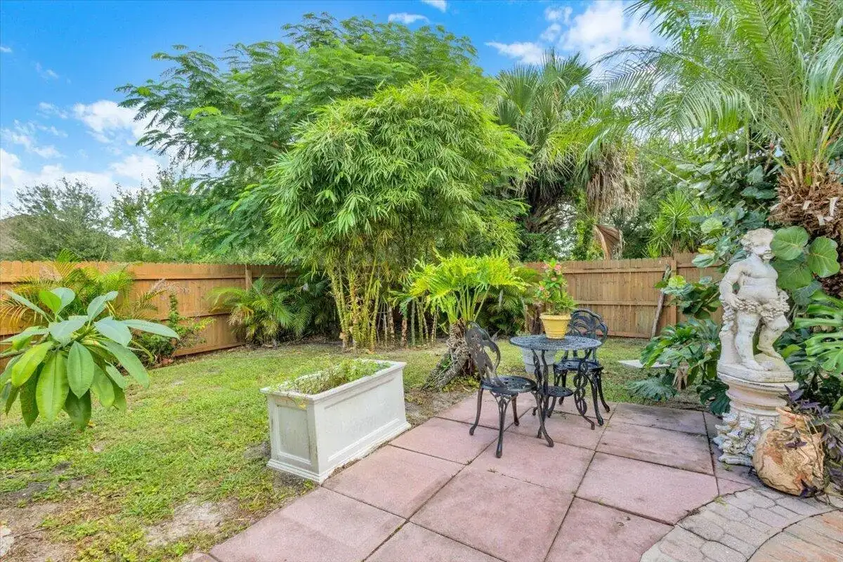 2513 SW CALENDER Street, Port St. Lucie FL 34953 photo 5