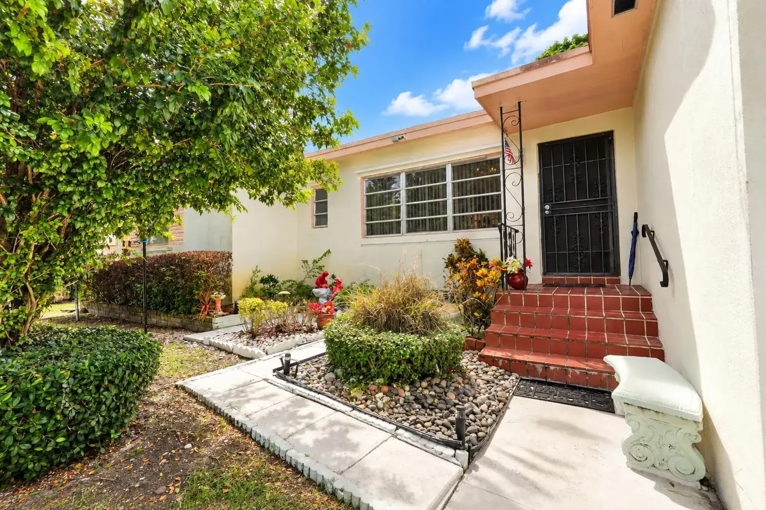 330 NW 144TH Street, Miami FL 33168 photo 4