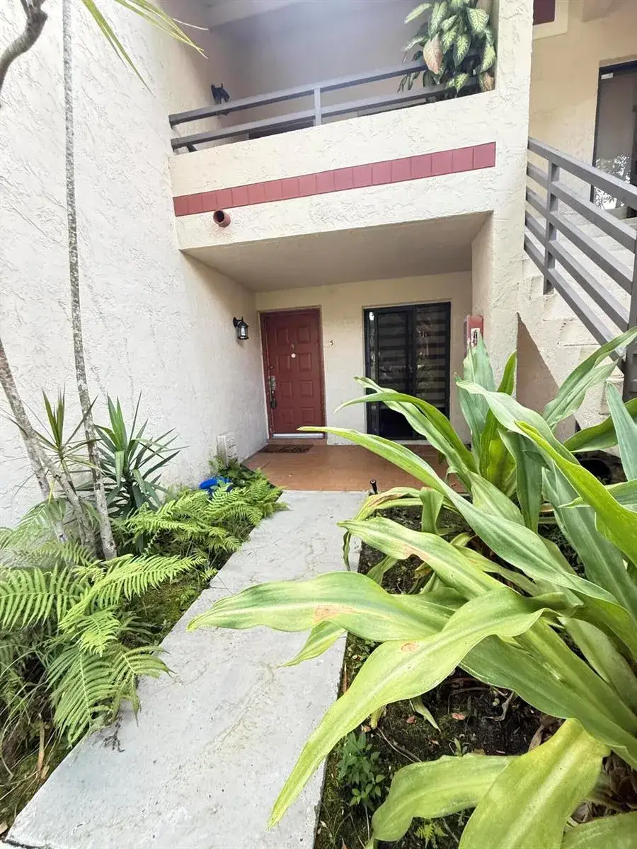 20015 NE 3RD Court # 5, Miami FL 33179