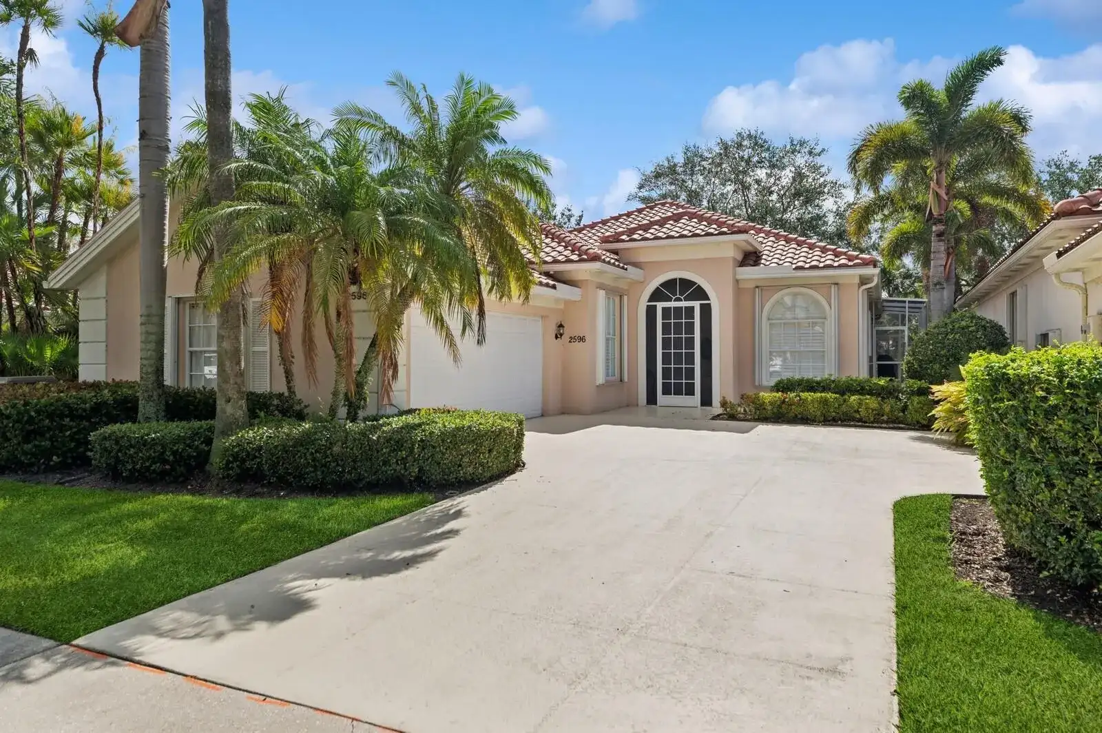 2596 Irma Lake Drive, West Palm Beach FL 33411 photo 2
