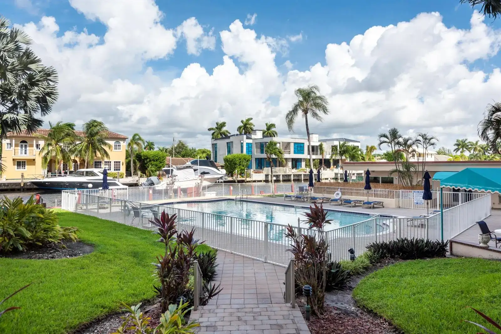 1391 S OCEAN # 803, Pompano Beach FL 33062 photo 2