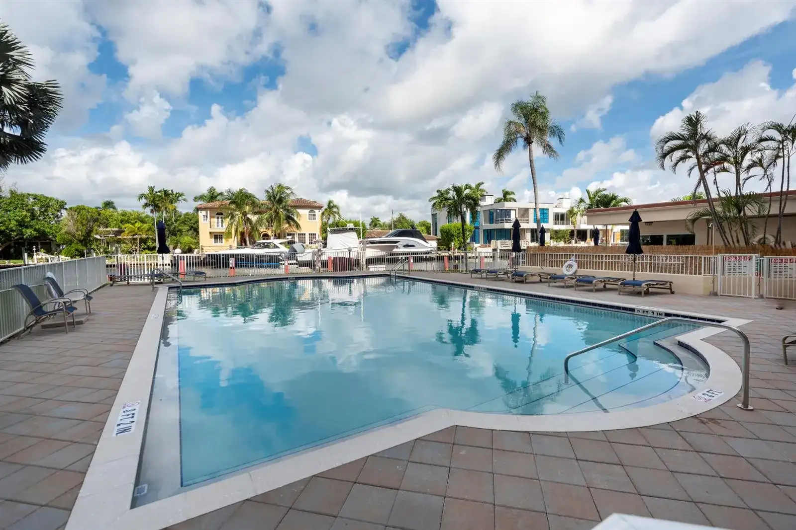 1391 S OCEAN # 803, Pompano Beach FL 33062 photo 3