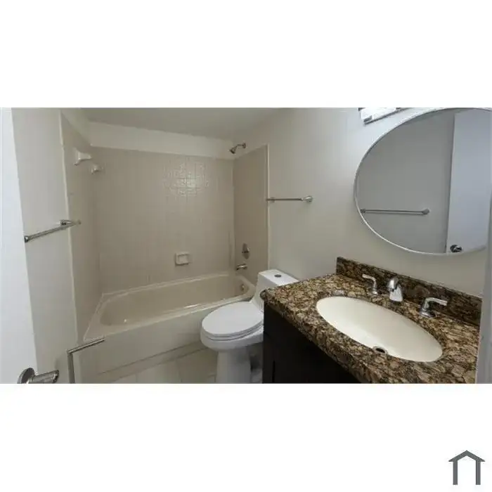 819 TWIN LAKES Drive # C, Coral Springs FL 33071 photo 5