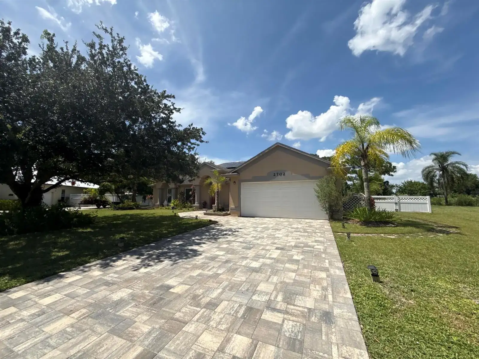 2702 SERENITY Circle N, Fort Pierce FL 34981 photo 2