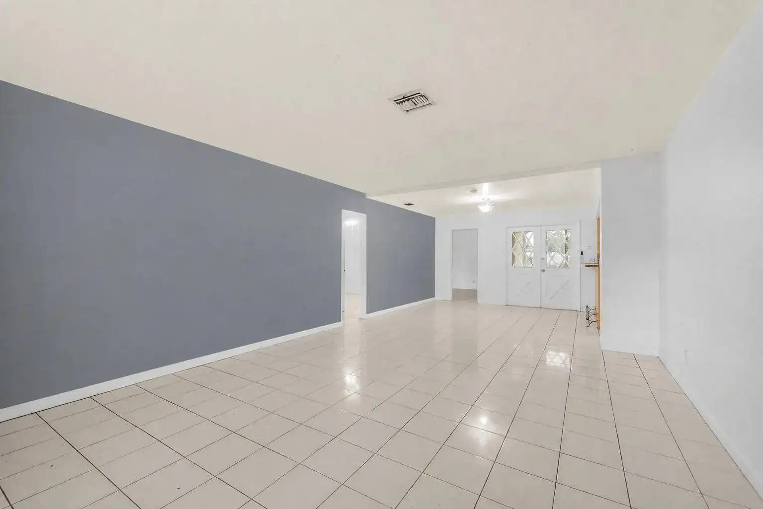 117 SW 4th Avenue, Hallandale Beach FL 33009 photo 4