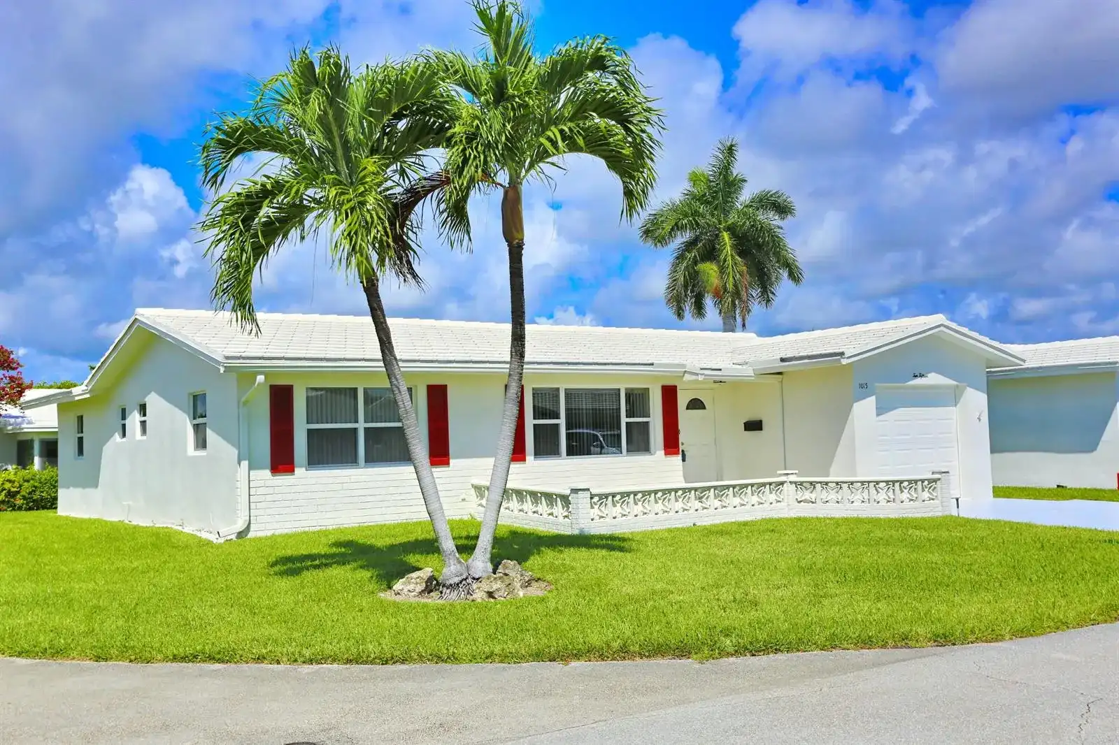 1015 SW 16th Street, Boynton Beach FL 33426