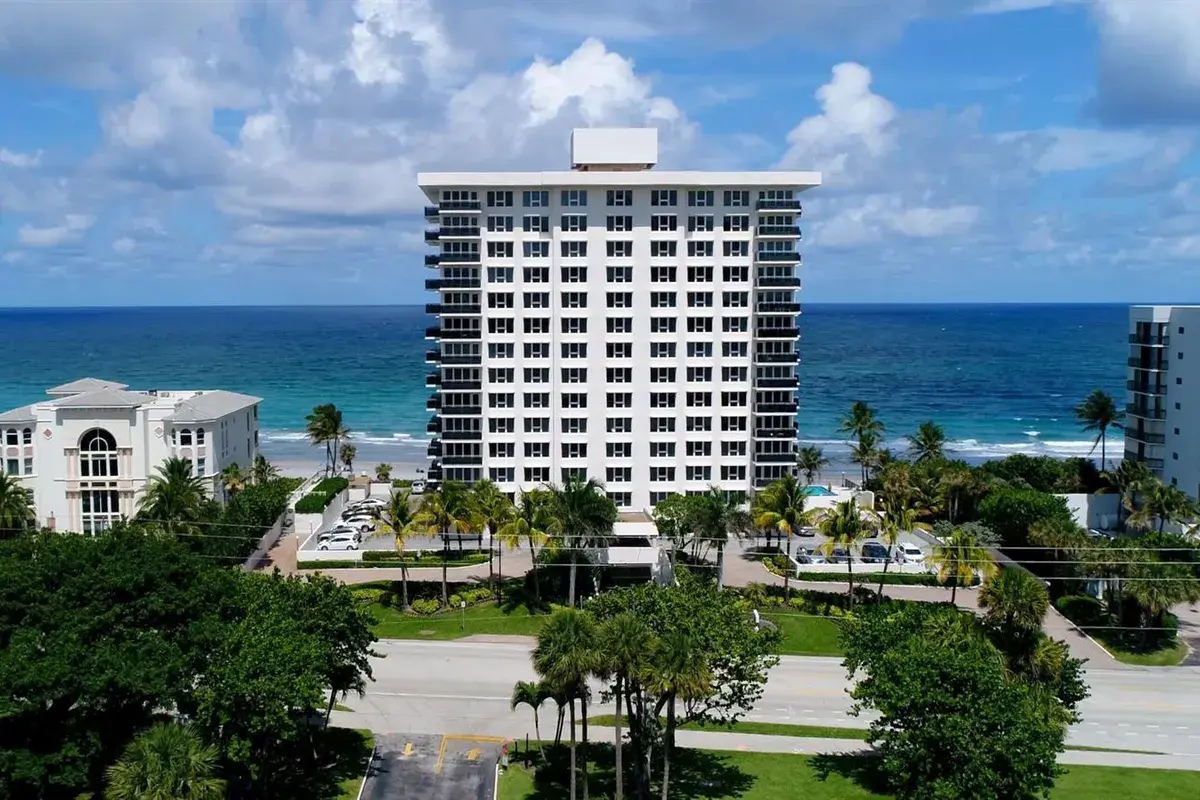 2066 N Ocean Boulevard, Boca Raton FL 33431