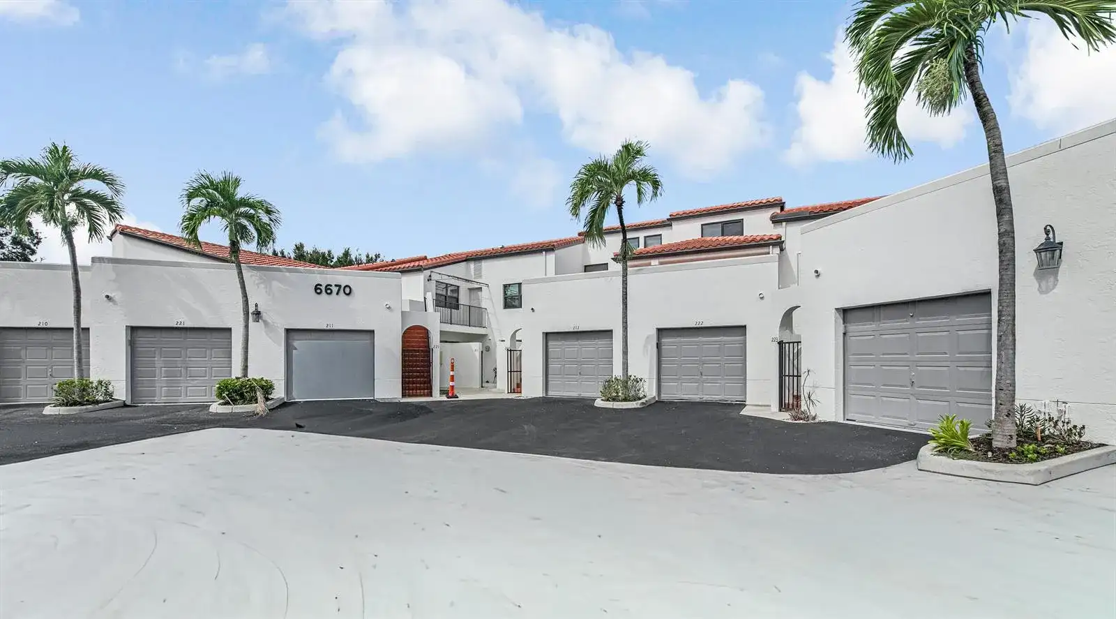 6670 VILLA SONRISA Drive # 213, Boca Raton FL 33433 photo 2