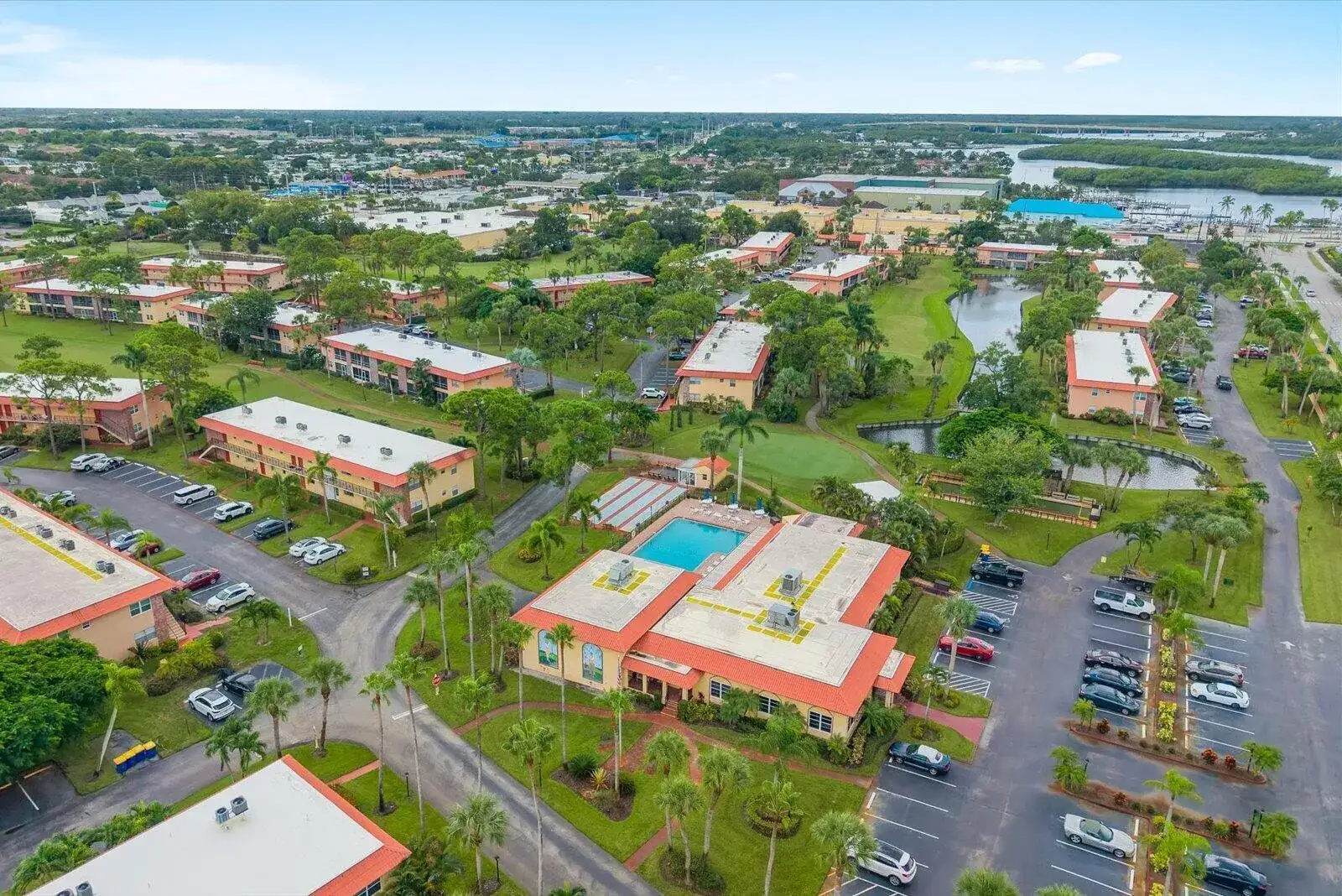 1909 SW PALM CITY Road # H5, Stuart FL 34994 photo 3