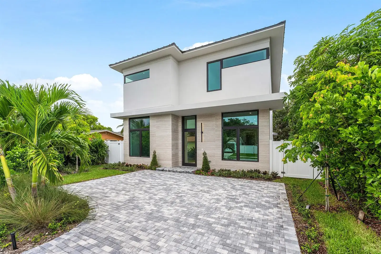 309 SE 6th Street, Delray Beach FL 33483 photo 3