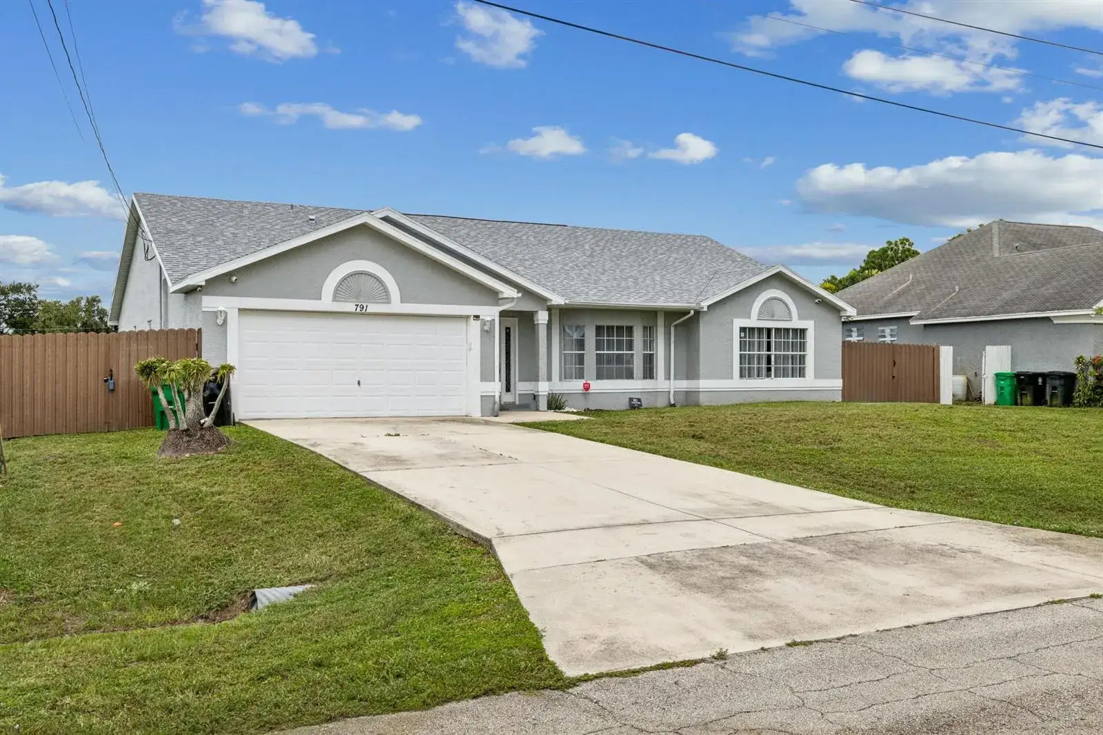 791 SW HILLSBORO Circle, Port St. Lucie FL 34953