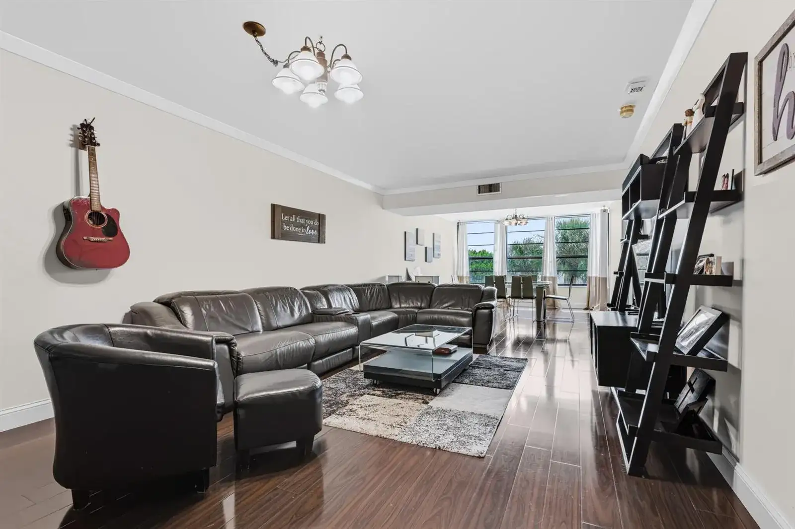 3826 Whitehall Drive # 302, West Palm Beach FL 33401 photo 3