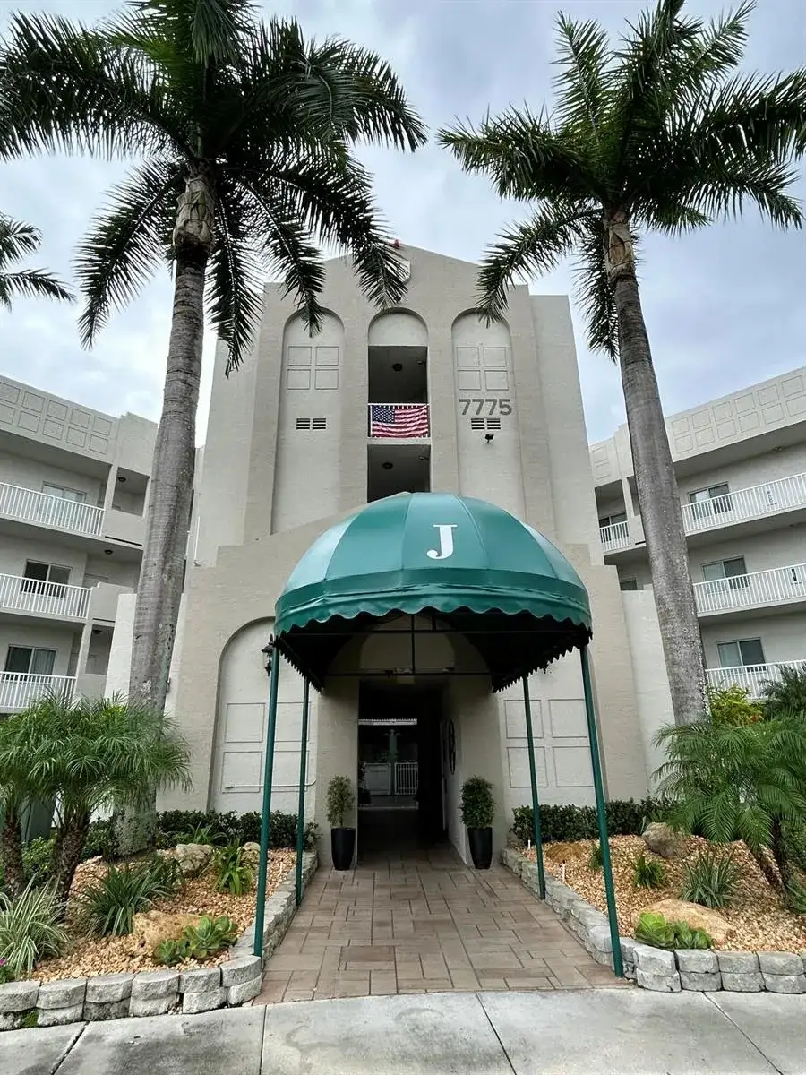 7775 Southampton Terrace # 312, Tamarac FL 33321 photo 2