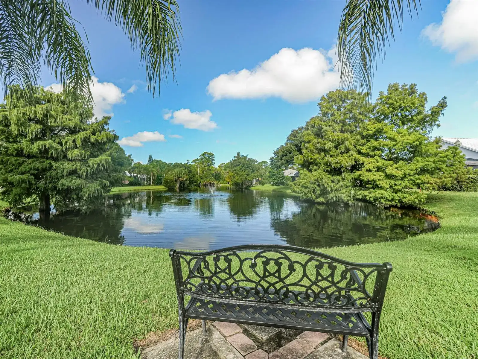 5880 40th Lane, Vero Beach FL 32966 photo 2