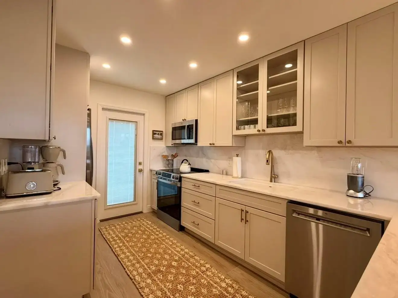 3150 N Course Lane # 501, Pompano Beach FL 33069 photo 4