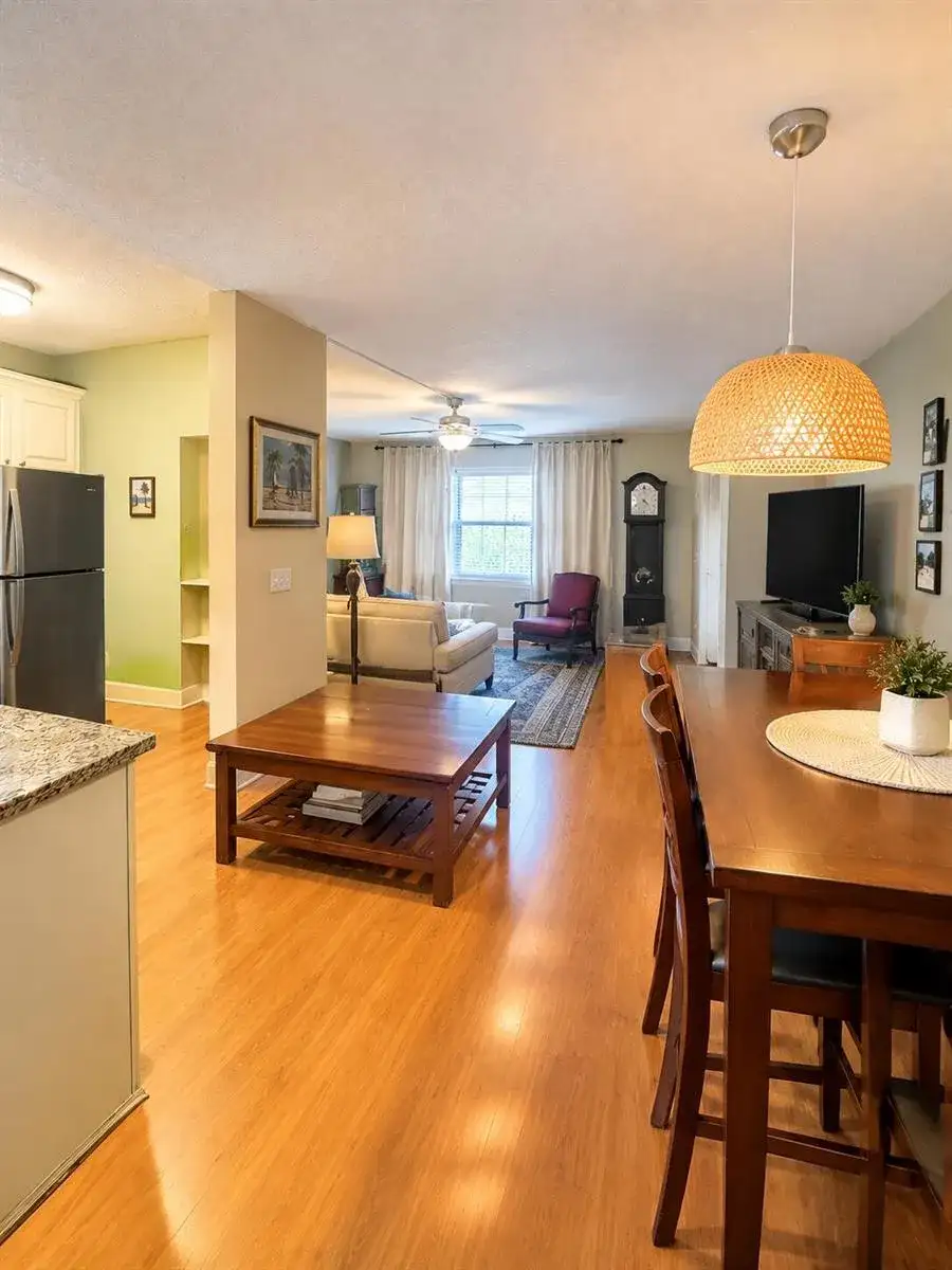 197 KENT L, West Palm Beach FL 33417 photo 2