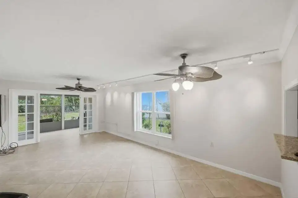 1900 S KANNER HWY 5-107 Highway # 5107, Stuart FL 34994 photo 4