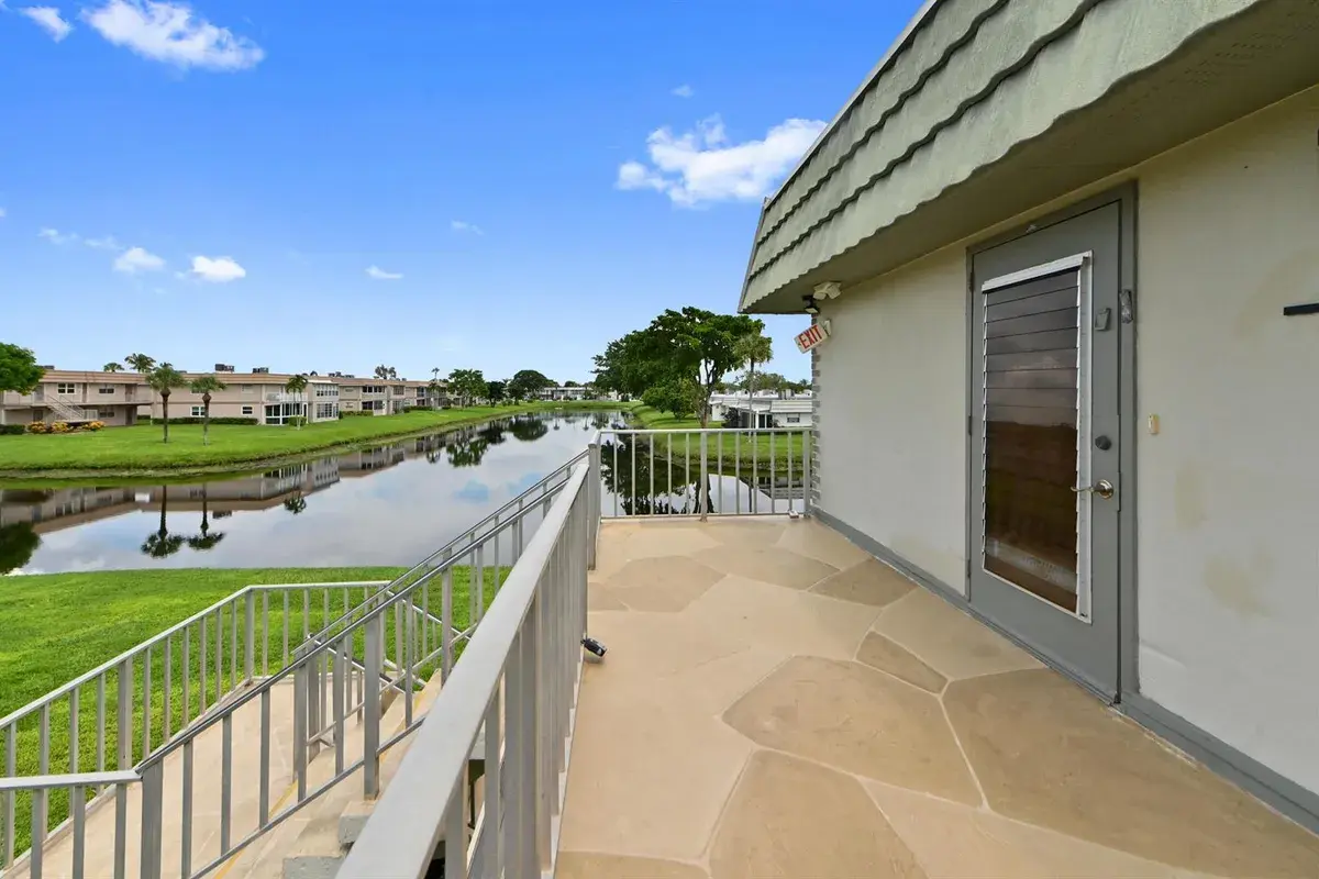 192 Monaco D, Delray Beach FL 33446