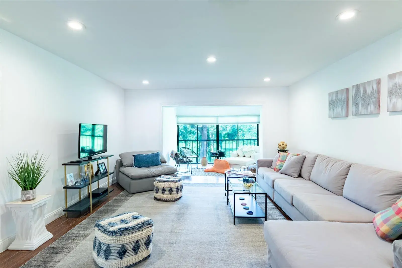 9282 Vista Del Lago # 33D, Boca Raton FL 33428