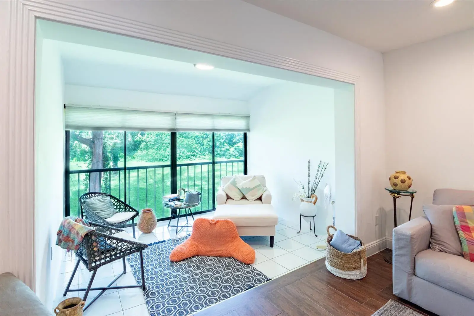 9282 Vista Del Lago # 33D, Boca Raton FL 33428