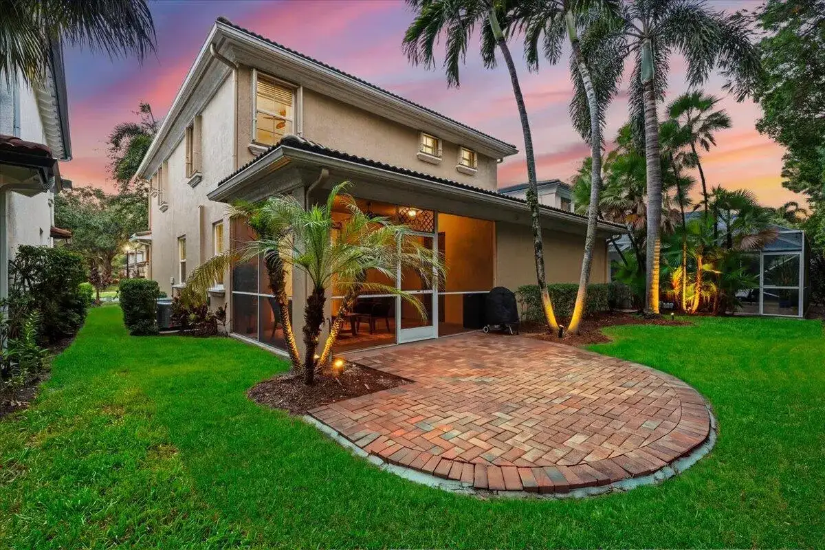 443 Pumpkin Drive, Palm Beach Gardens FL 33410 photo 2