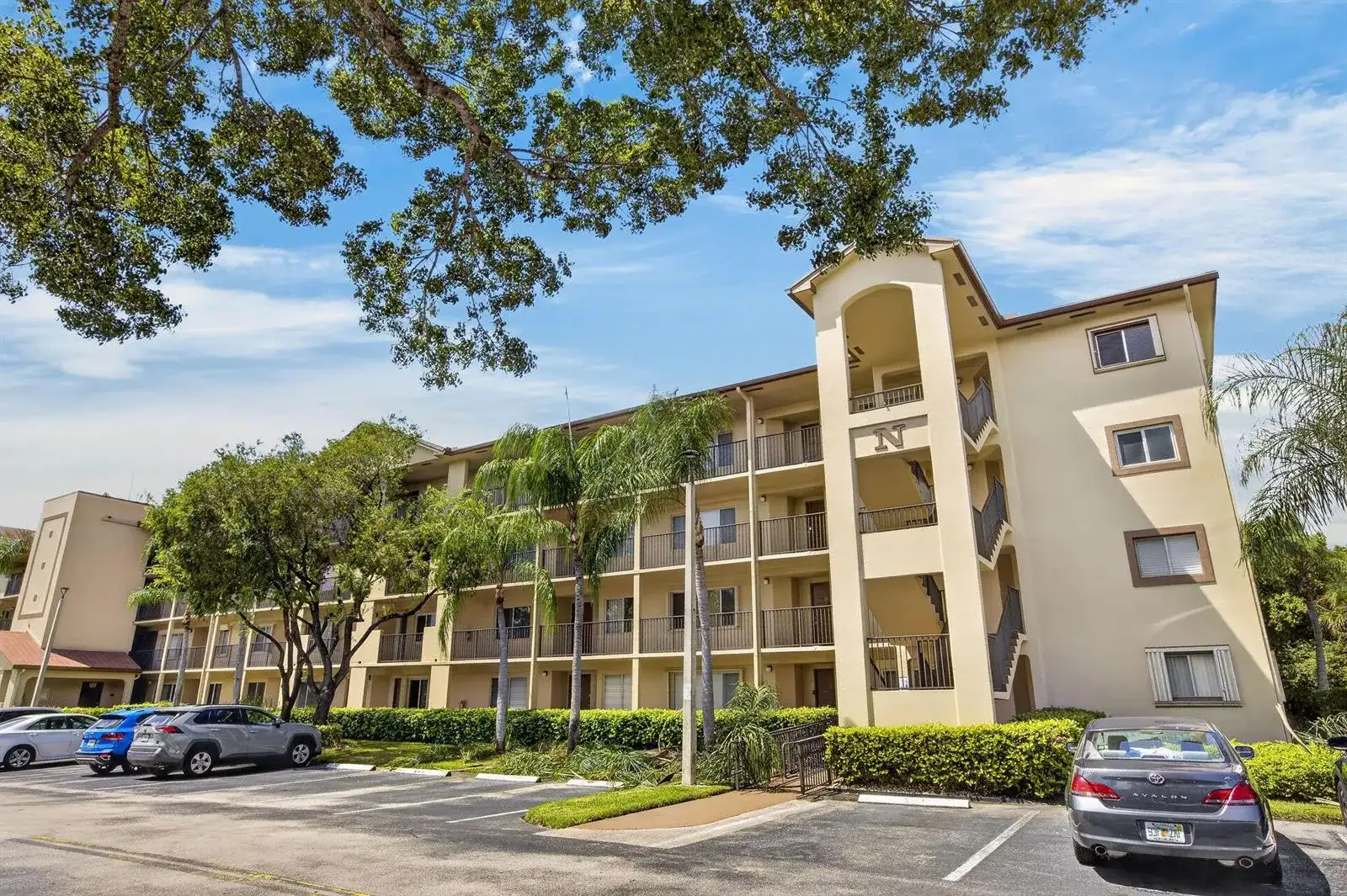 800 SW 142nd Avenue # 411N, Pembroke Pines FL 33027 photo 3