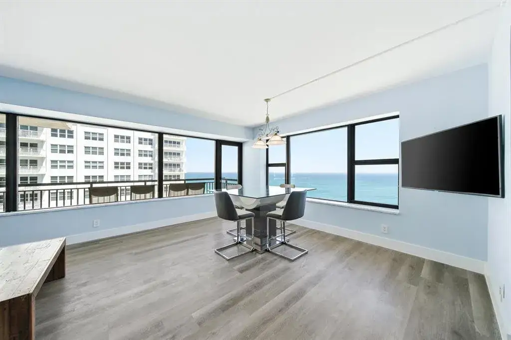 3800 GALT OCEAN Drive # 14, Fort Lauderdale FL 33308