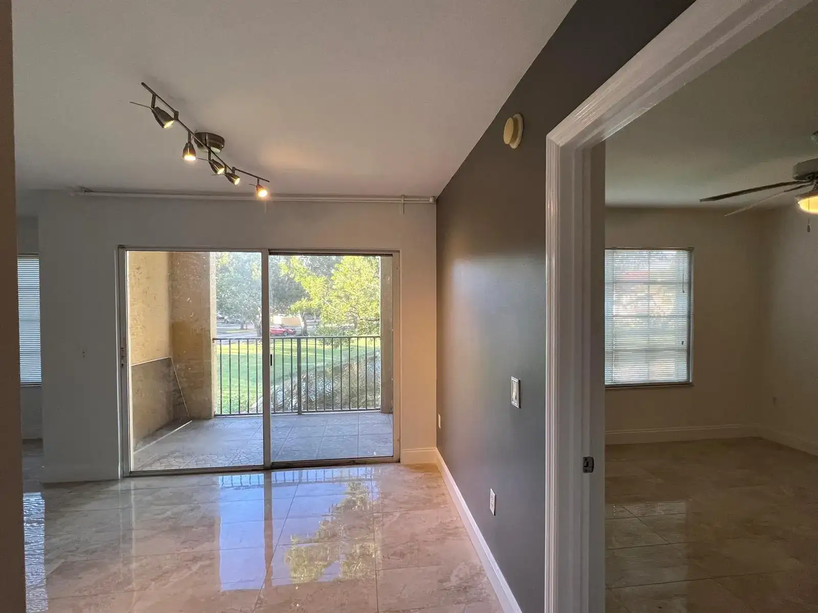 4200 SAN MARINO Boulevard # 204, West Palm Beach FL 33409 photo 3