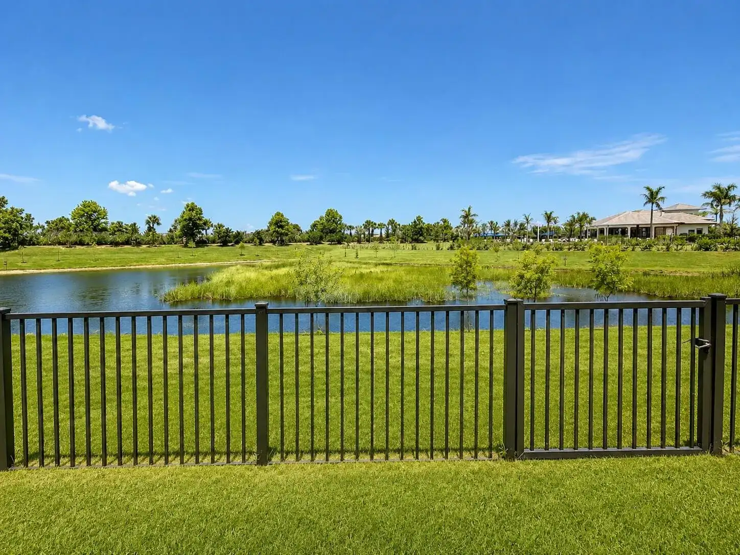 4103 Silver Maple Way, Vero Beach FL 32967 photo 4