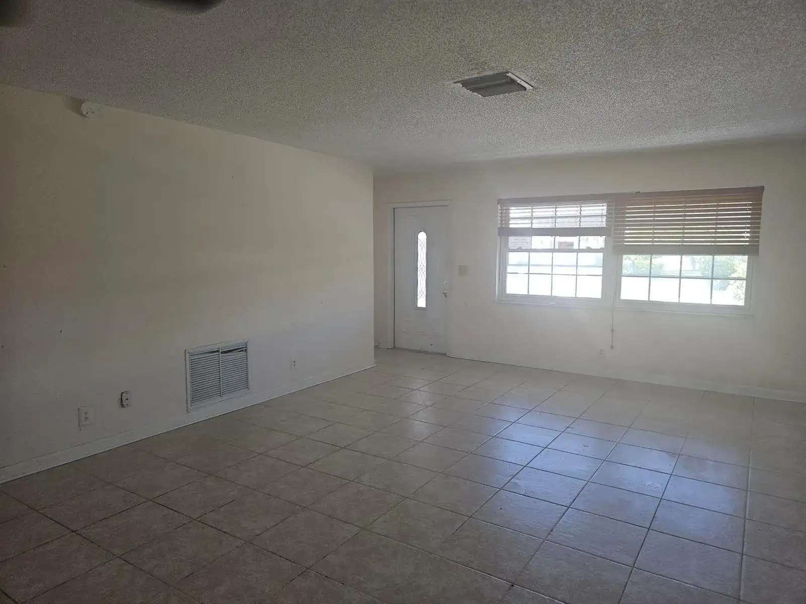 1598 SW 13TH Terrace, Boynton Beach FL 33426 photo 3