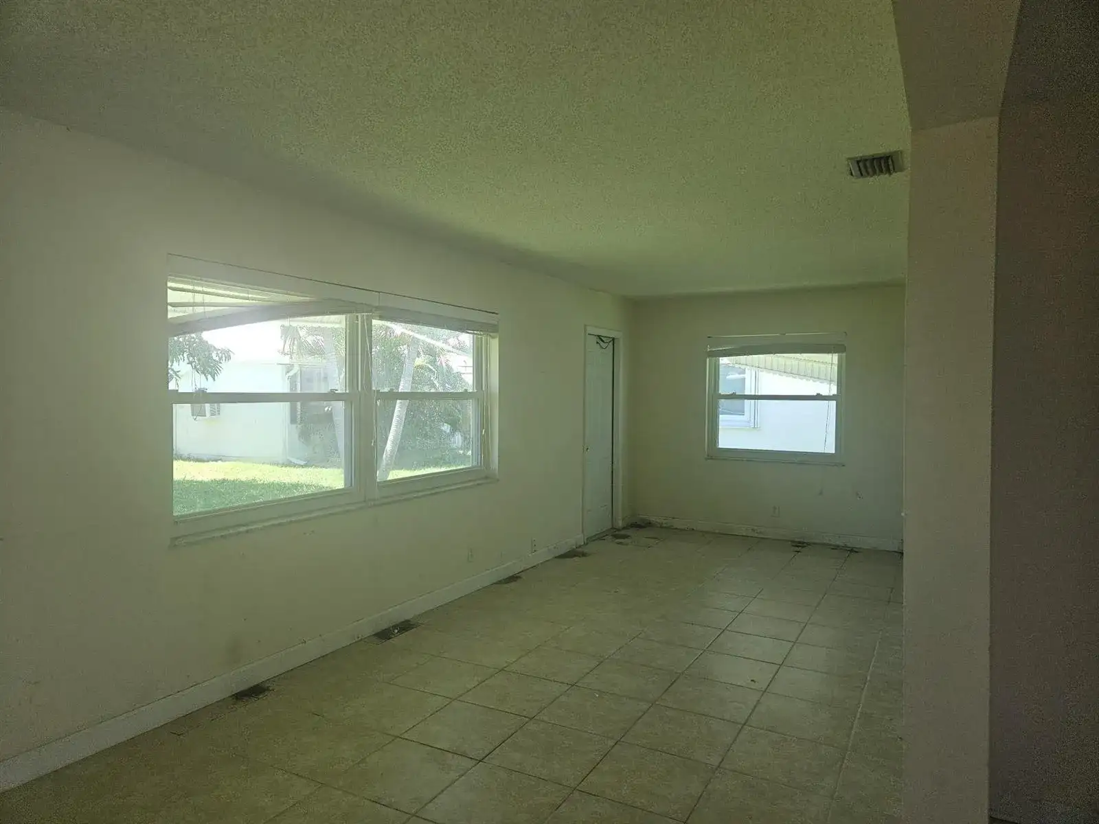 1598 SW 13TH Terrace, Boynton Beach FL 33426 photo 4