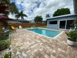 6601 LAKE CLARKE Drive, Lake Clarke Shores FL 33406